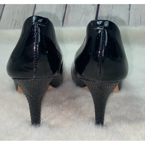 WHITE HOUSE BLACK MARKET Womens' Black Nice Patent Leather Pump Heels Size 7.5 - Picture 2 of 7